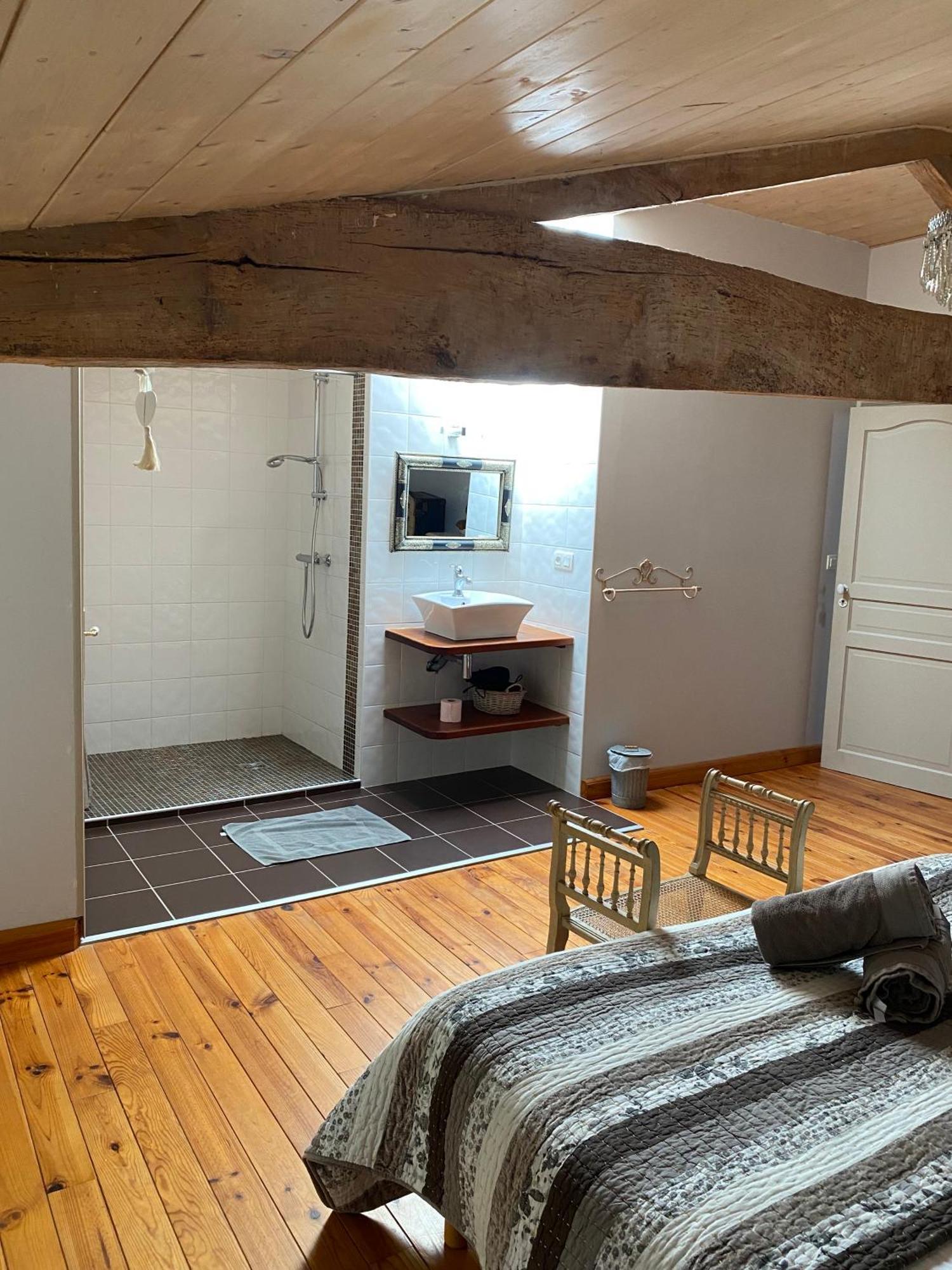 Maison D'Emmannaelle Auros Exteriör bild