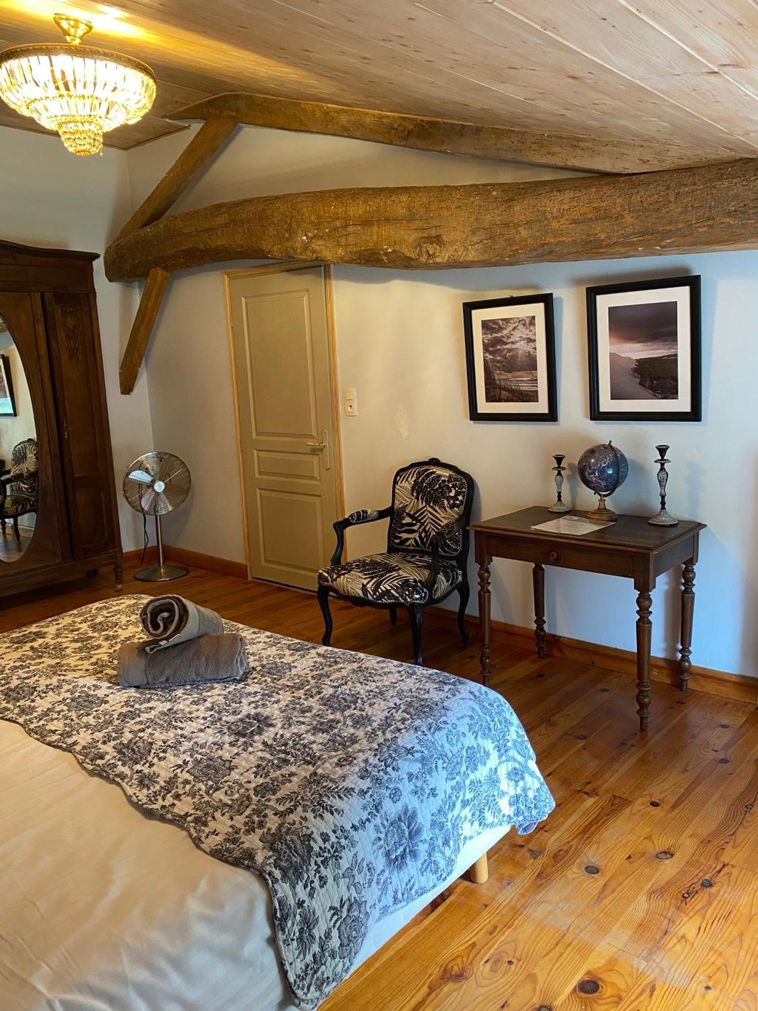 Maison D'Emmannaelle Auros Exteriör bild